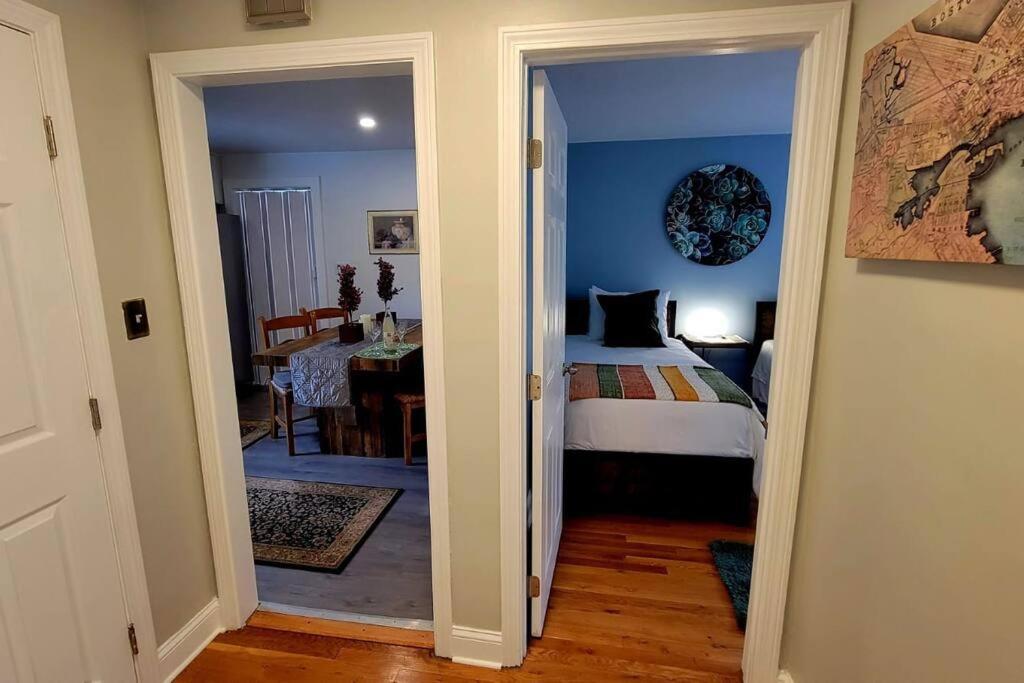 Unique & Peaceful Boston Home Bagian luar foto