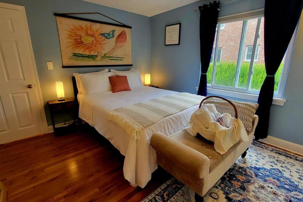 Unique & Peaceful Boston Home Bagian luar foto