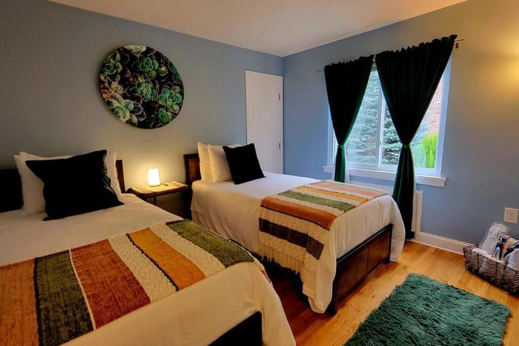 Unique & Peaceful Boston Home Bagian luar foto